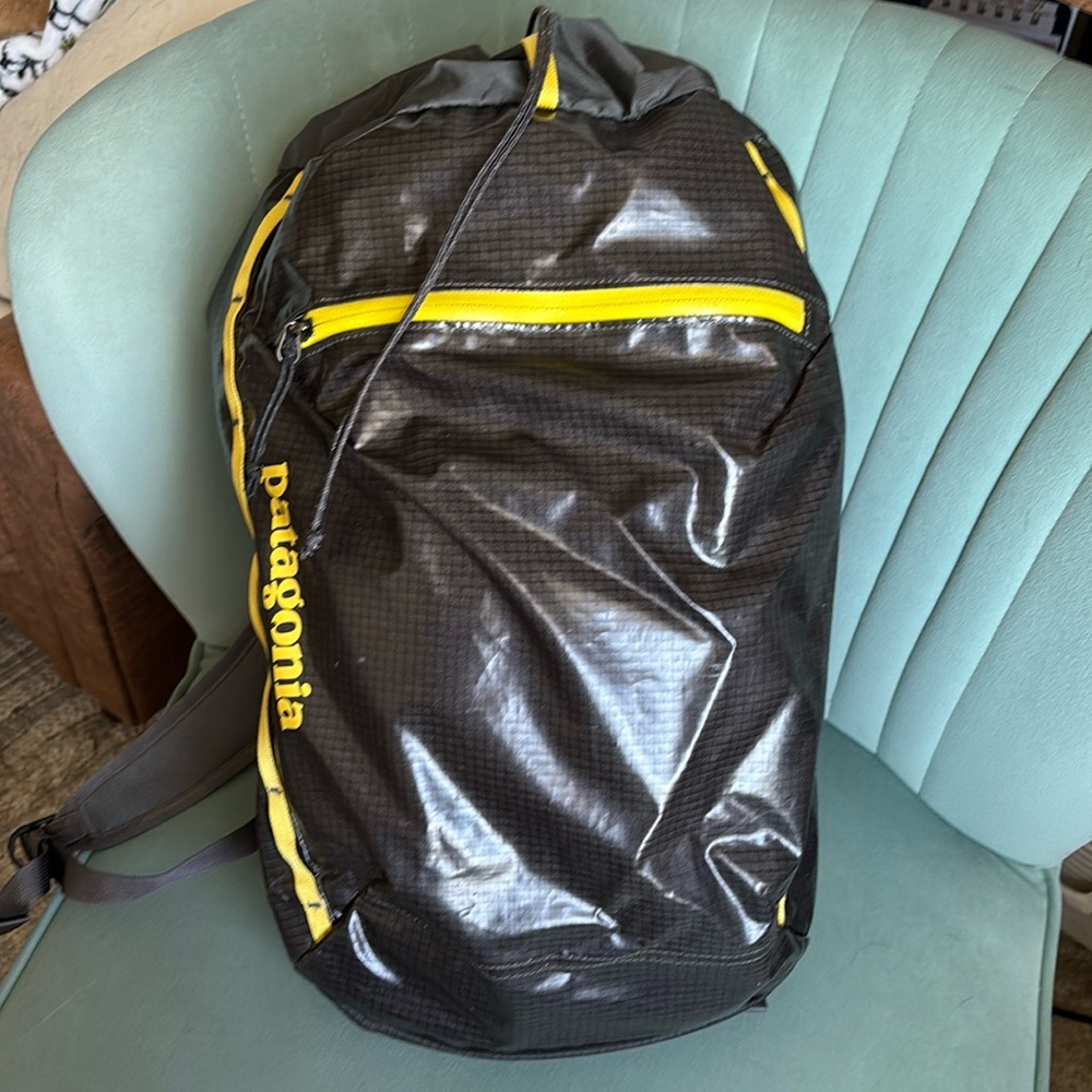 Patagonia Black Hole Cinch Backpack